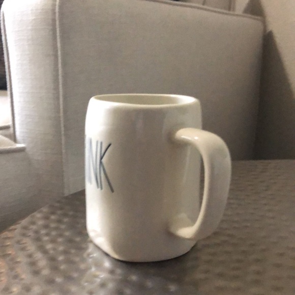 Rae Dunn Artisan Collection DRINK mug - Picture 4 of 6